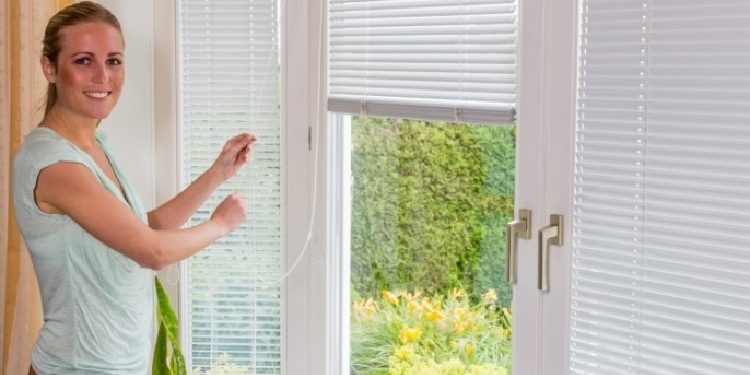 customized window blinds