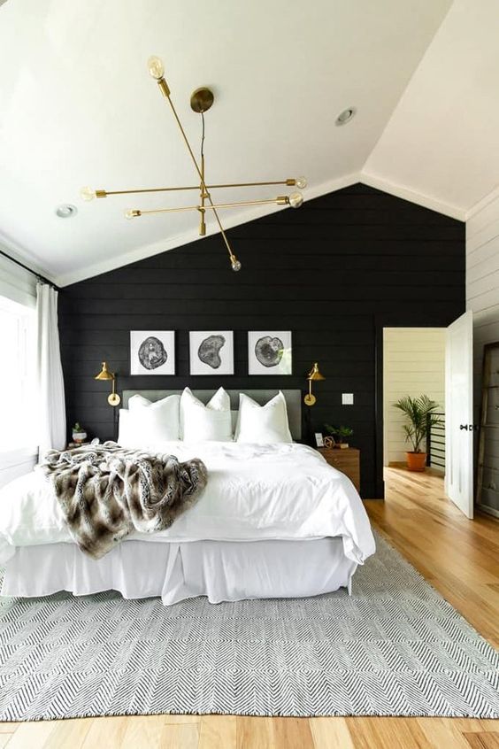 bright black and white bedroom idea