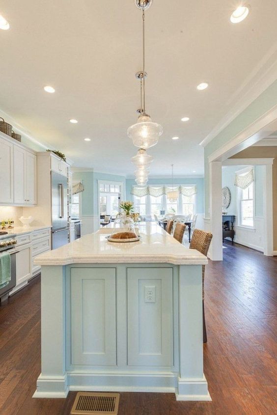 Right Lighting for Coastal Kitchen Design