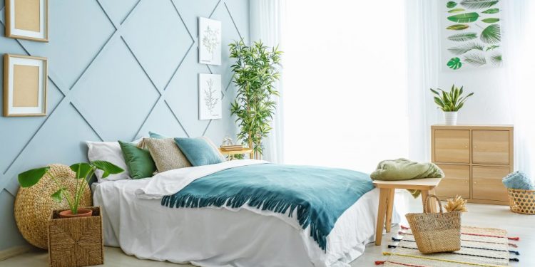 Simple Ways To Change Your Bedroom's Look For The Summer