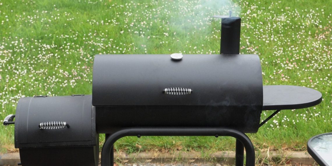 A Beginner’s Guide On How To Barbecue And Smoke Meat