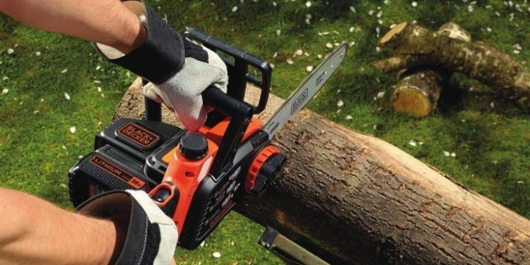 What Should I Look For When Buying A Chainsaw