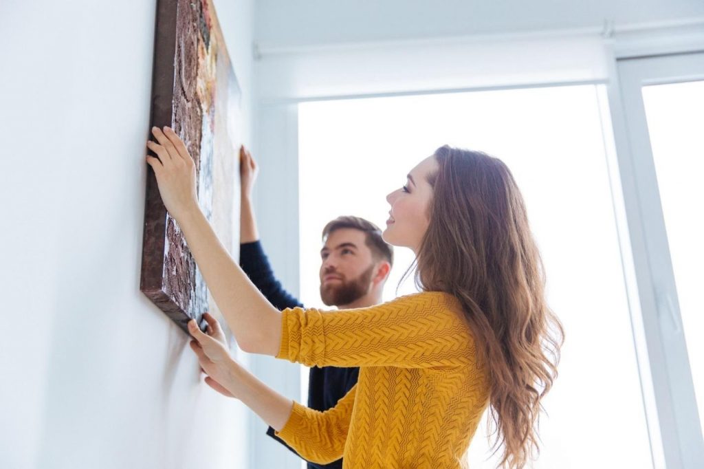 4 Tips for Moving in Together